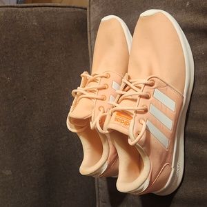 Womens size 9 Peach Adidas cloudfoam sneakers